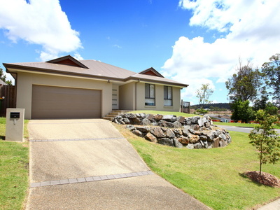 1 Phaeton Street, UPPER COOMERA