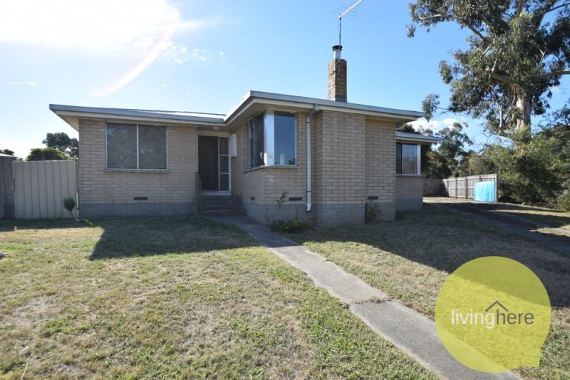 2 Hugo Place, Ravenswood, TAS