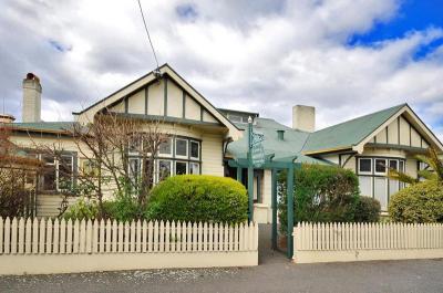 Fully Furnished in East Launceston