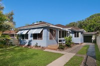 9 Yarrabin Road, Umina Beach
