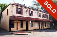 Commercial Hotel, Balmain