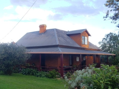 Historic 'Garnavilla'