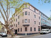 ONE BEDROOM IN TREE-LINED TUSCULUM STREET