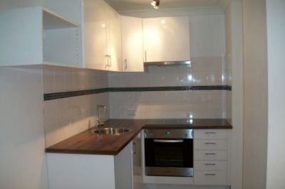 Renovated one bedroom security apartment in great location.