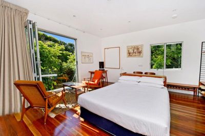1171 Penthouse Pod