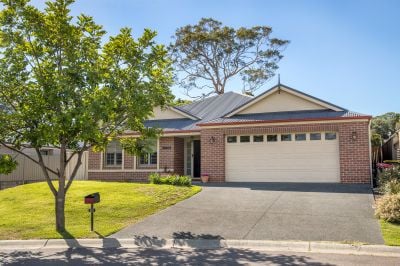 40 Costata Crescent, Adamstown