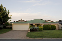 Quality home, BARGAIN price!