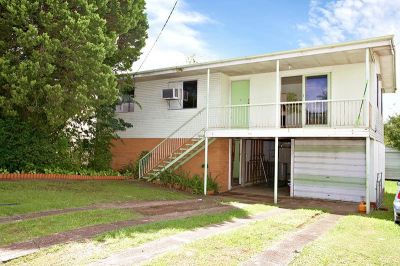 10 Loveanius Street, Silkstone