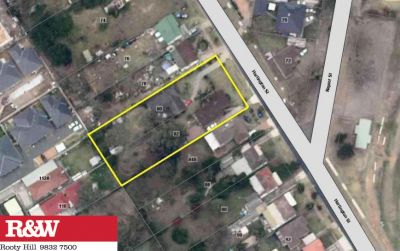 1/2 ACRE DEVELOPMENT POTENTIAL 2328M2 (S.T.C.A)!