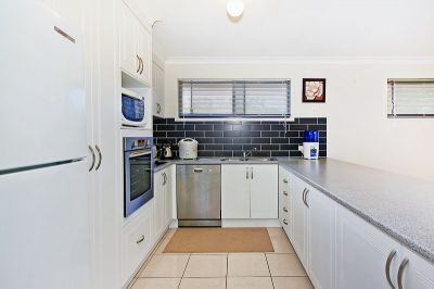 22 Corymbia Crescent, Anstead