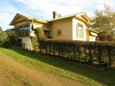 Chisholm Lodge