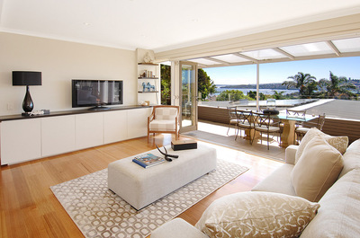 CONTEMPORARY LUXURY WITH SUBLIME NE VIEWS 
