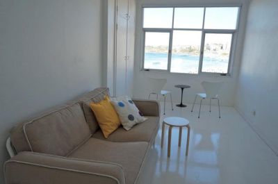 Views and sound of the Beach