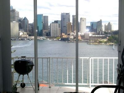 SUNNY STUDIO WITH BALCONY AND PANORAMIC VIEWS