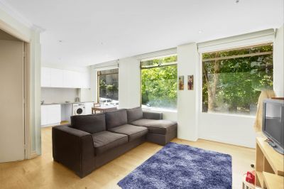 Light-Filled One-Bedder in CBD