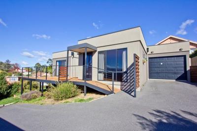 Executive Quality Townhouse