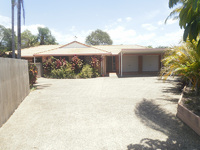 6 Rednal Court, Carrara