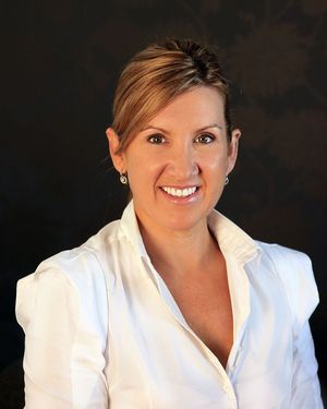 Lindy Harris