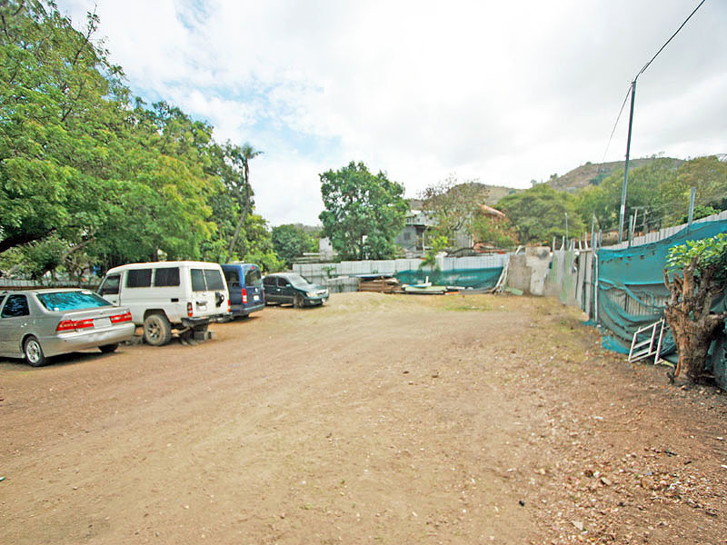 Land for sale in Port Moresby Boroko East