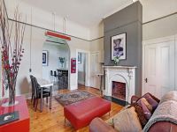 2 QUEEN STREET Avenel, Vic