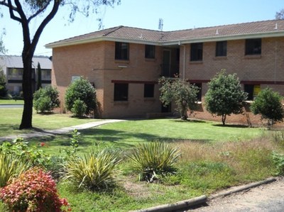 1/2-6 Lakeside Drive, EDEN