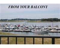 Enjoy the sun setting overlooking a beautiful marina & skyline with stunning waterviews