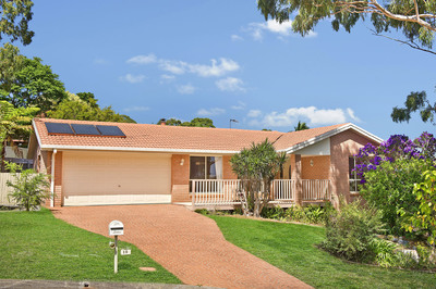 Includes A Brilliant Separate Studio/Flat