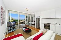 1204  Luxury One Bedroom