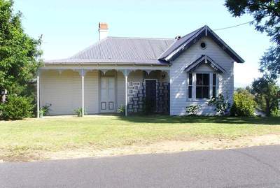 38 Belmore St