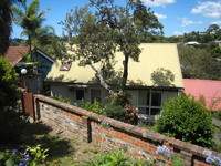 ORIGINAL BEACHSIDE COTTAGE – NEEDS SOME TLC