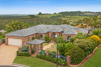 EXPANSIVE PANORAMIC COUNTRY VIEWS