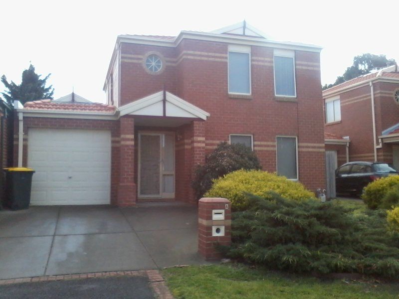 SENSATIONAL SEABROOK!