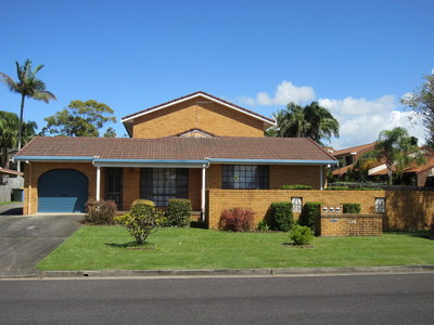2 Bedroom Villa Unit ideally situated in East Ballina
