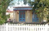 EAST OF OXLEY - RENOVATE, REBUILD OR RENT