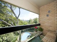 BRIGHT ONE BEDROOM APARTMENT JUST MOMENTS FROM EDGECLIFF STATION