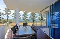 U304 Manta 95 Esplanade, Bargara