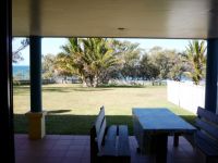 3/5 Chantelle Circuit, Coral Cove
