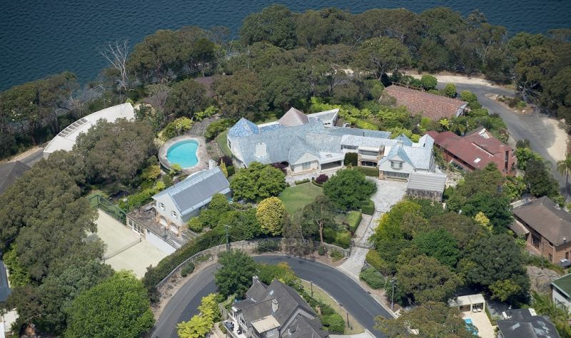 16 Linden Way, Castlecrag