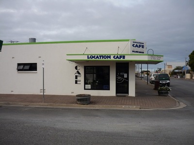 Well established and renowned licensed cafe located in the main st of the highly popular seaside town of Edithburgh.