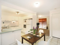 DECEASED ESTATE-TOWNHOUSE BARGAIN