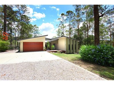 Stunning Acreage Architecture