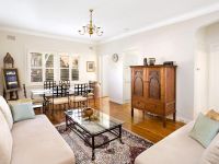REFURBISHED ART DECO APARTMENT