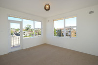 Spacious 2 bedroom renovated unit with new kitchen.