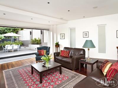 Striking contemporary parkside home.