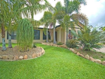 The Belle of Bel Air - Immaculate home 50 meteres from the park