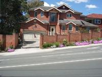 Free Standing House - Thornleigh