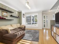 1 Whitfield Pde, Hammondville