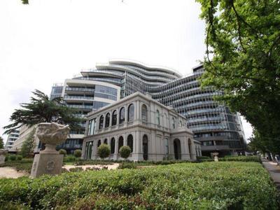 ONE OF LIFES LITTLE PLEASURES  THE GROSVENOR