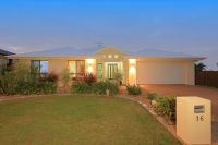16 Bisdee Street, Coral Cove