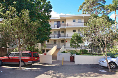 Under Contract. Inspection by appointment